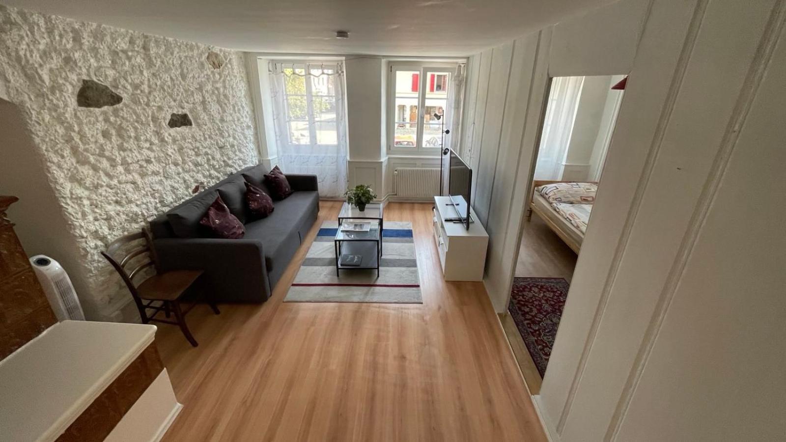 A Knight's Townhouse * Buren an der Aare